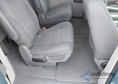 2010 Chrysler Town & Country Touring from USA, damaged, VIN 2A4RR5D1XAR441858